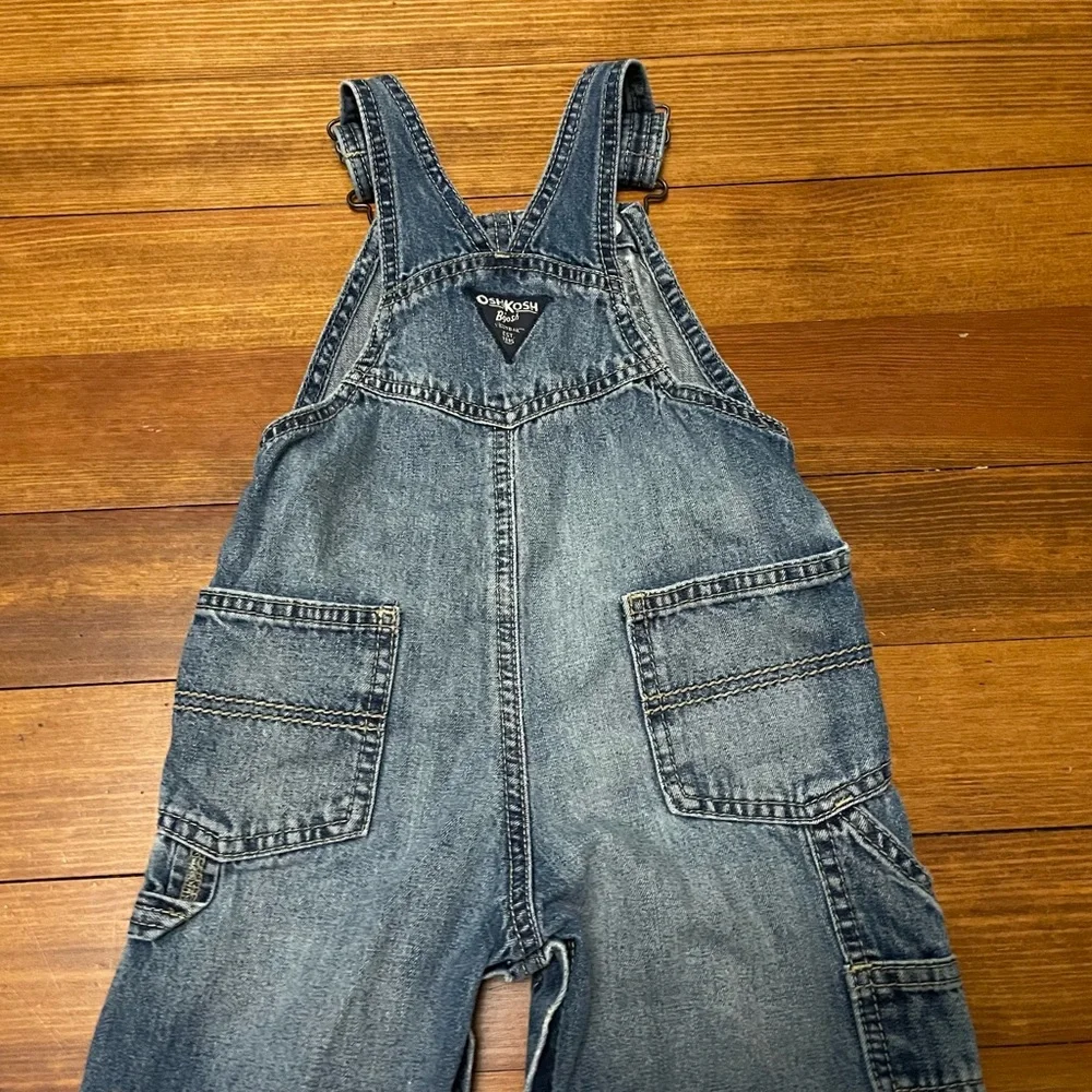 OshKosh B'gosh Blue Denim Kids Overalls Size 24 Months